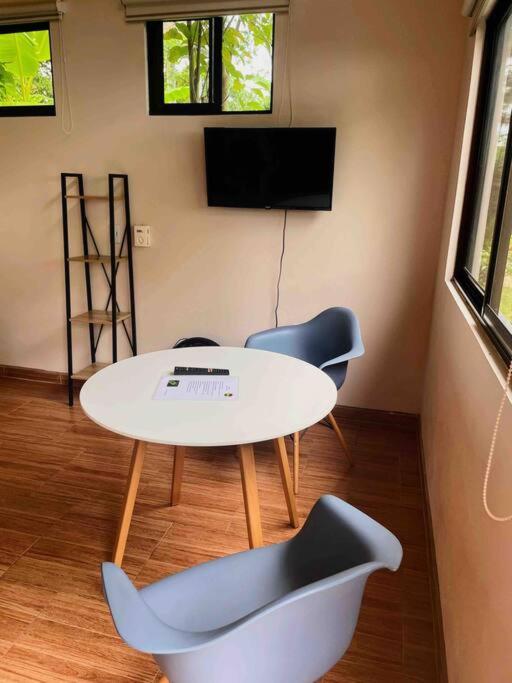 Casa Noil, Beautiful Eco House Near The Beach! Apartment Puerto Viejo de Talamanca Ngoại thất bức ảnh